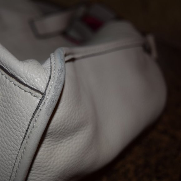 G.I.L.I Leather Stirrup Satchel W/ Shoulder Strap - Picture 16 of 16